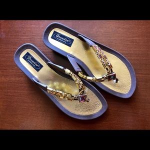 Grandco Brown Beaded Sandals Size 9